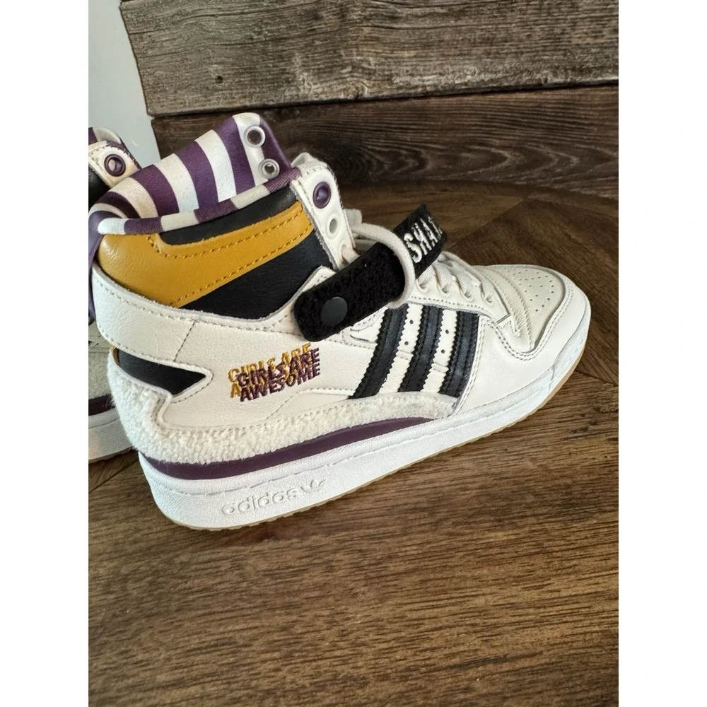 Adidas Forum 84 Hi Girls Are Awesome‎ Size 6 Display Pair. Shoes. Sneakers